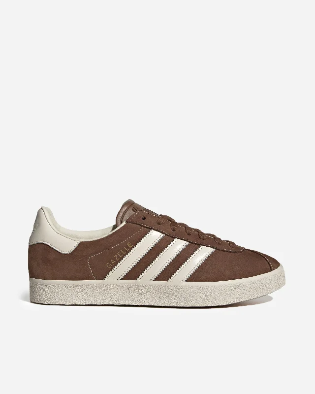 Men's basketball sneakers with ankle supportGazelle 85