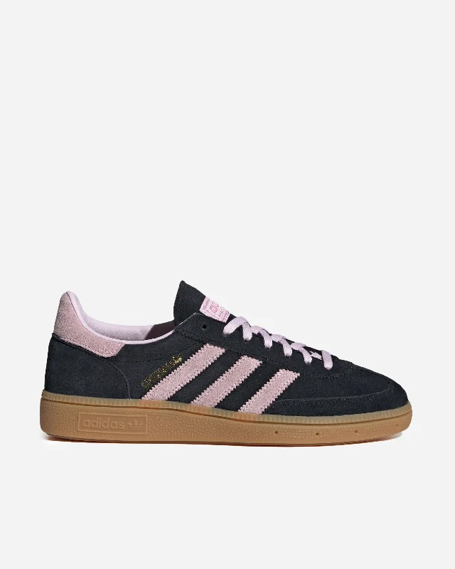 Men's hiking sneakers with a high - traction soleHandball Spezial
