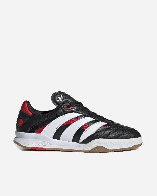 Men's slip - on sneakers with elastic side panelsPredator Mundial