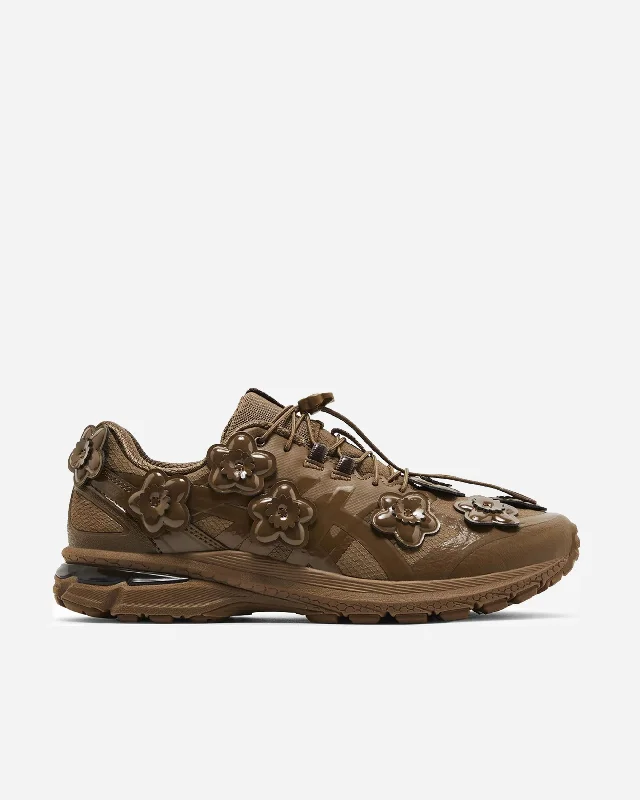 Men's skateboarding sneakers with a vulcanized soleAsics x Cecilie Bahnsen Gel-Terrain Men's skateboarding sneakers with a vulcanized soleAsics x Cecilie Bahnsen Gel-Terrain