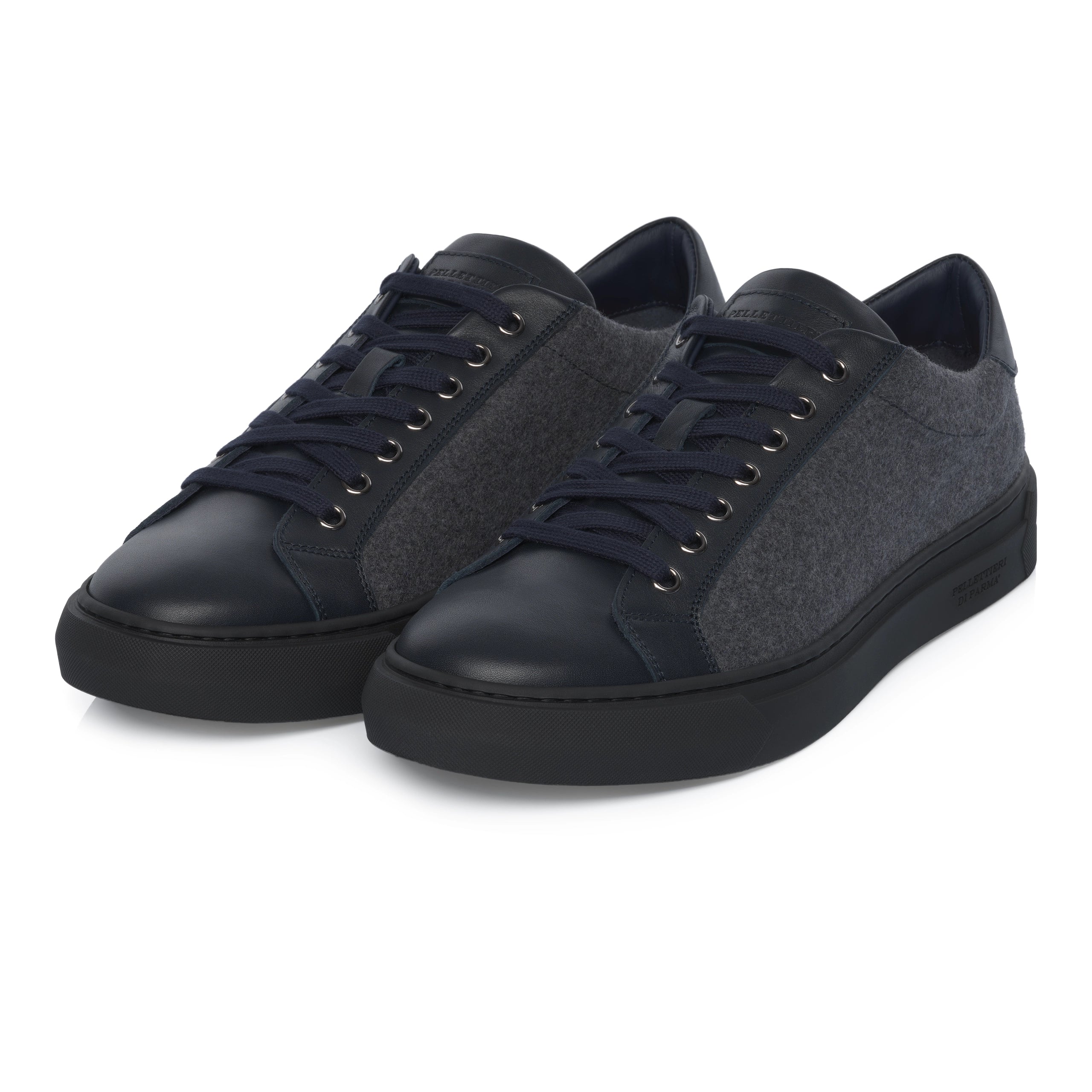 Men's breathable mesh running sneakers with reflective detailsCashmere and Leather Sneakers in Dark Grey Melange Men's breathable mesh running sneakers with reflective detailsCashmere and Leather Sneakers in Dark Grey Melange