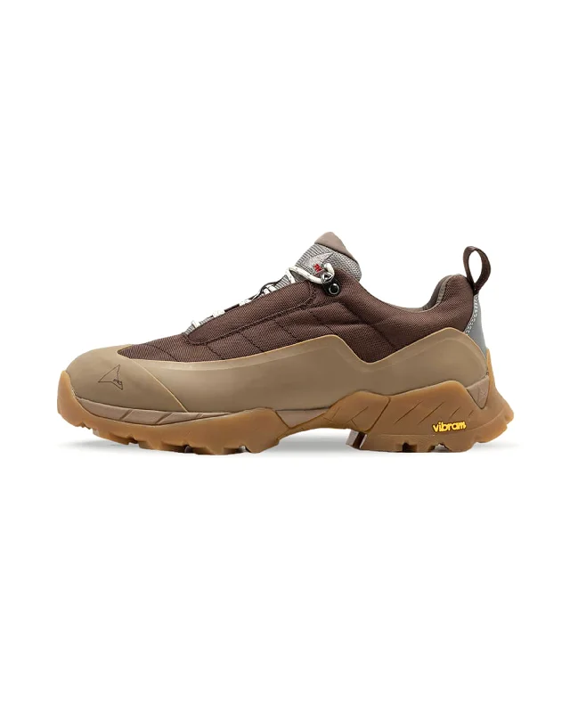 Men's skateboarding sneakers with a vulcanized soleKatharina - Brown