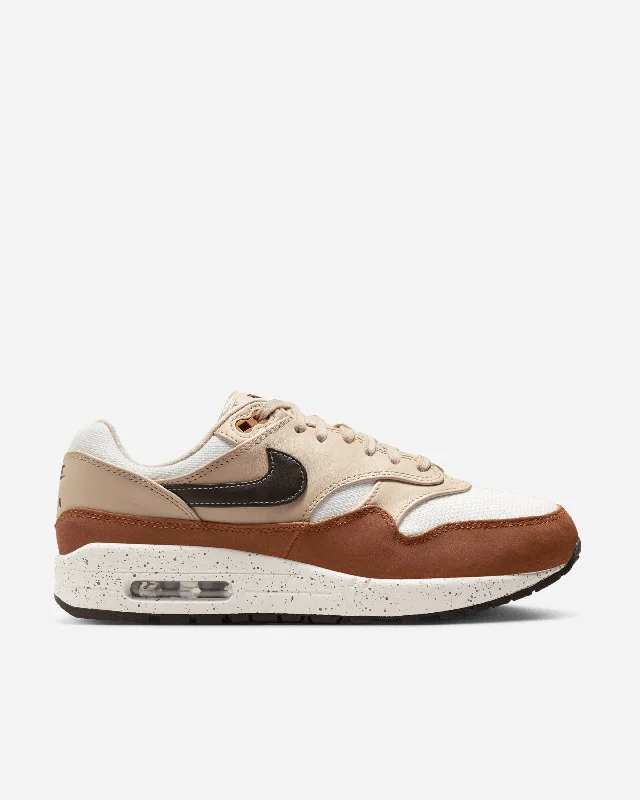 Men's fashion - forward sneakers with a unique tongue designAir Max 1 '87