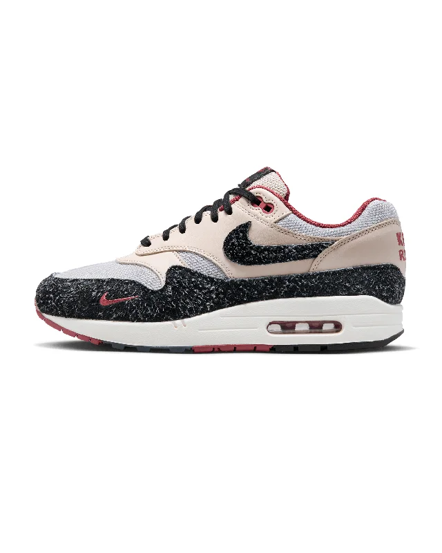 Men's minimalist sneakers with a simple designNike Air Max 1 Prm - Pearl White / Black-Vast Grey-Cedar Men's minimalist sneakers with a simple designNike Air Max 1 Prm - Pearl White / Black-Vast Grey-Cedar