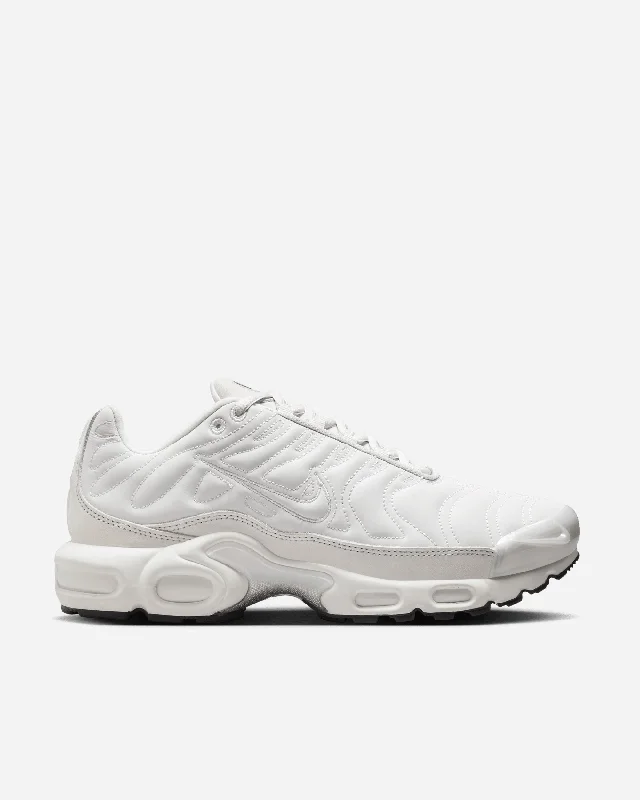Men's multi - colored sneakers with a gradient effectAir Max Plus 'Reflective'