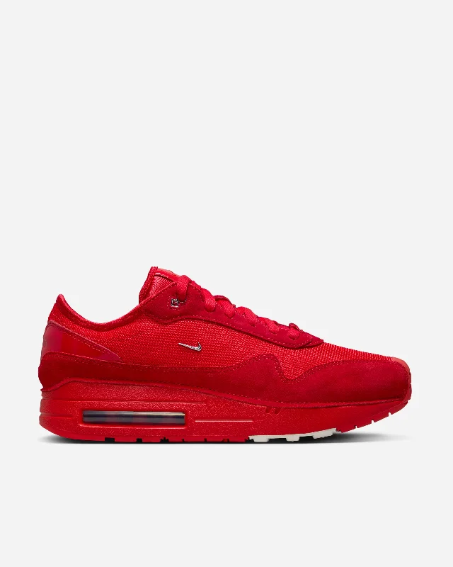 Men's gray mesh sneakers for breathability during workoutsNike x JACQUEMUS Air Max 1 Men's gray mesh sneakers for breathability during workoutsNike x JACQUEMUS Air Max 1