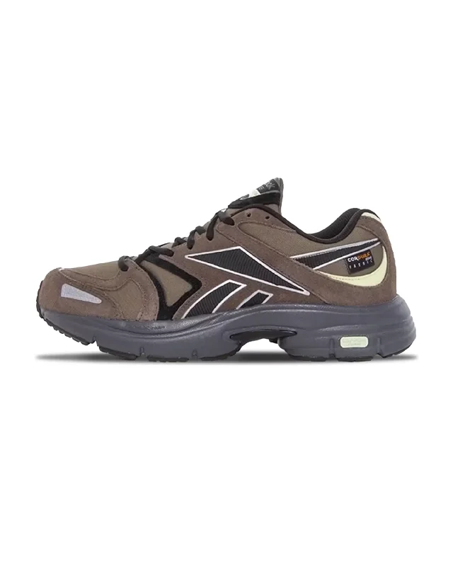 Men's low - profile tennis sneakers for a sleek lookPremier Road Plus Vi - Grout / Hunter Green / Black Men's low - profile tennis sneakers for a sleek lookPremier Road Plus Vi - Grout / Hunter Green / Black