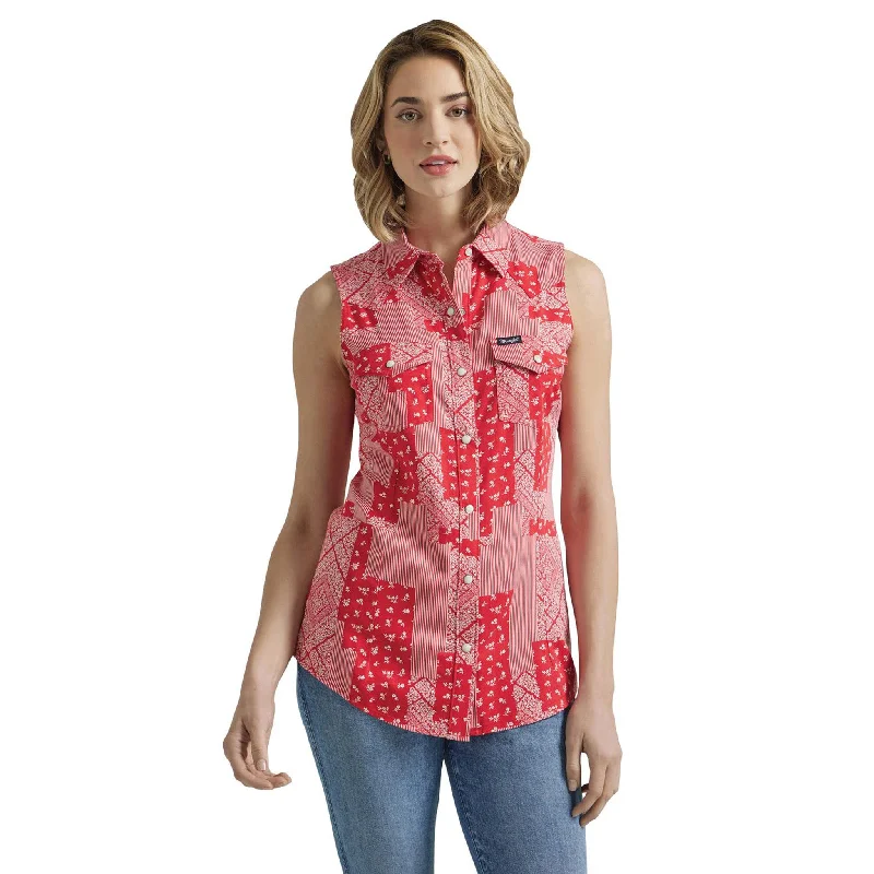 Men's western boots with a decorative concho belt and buckleWrangler Women's Bandana Red Snap Tank