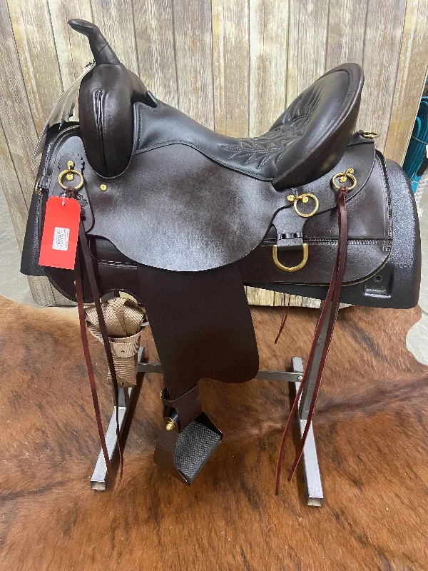 Men's western boots with a leather - wrapped heel and a smooth finishCircle Y Wide 16 Inch Big Springs Easy Fit Saddle Men's western boots with a leather - wrapped heel and a smooth finishCircle Y Wide 16 Inch Big Springs Easy Fit Saddle