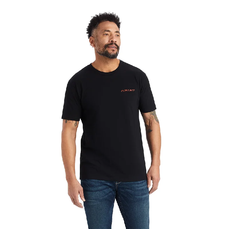 Vintage - style men's western boots with a square toe and spur ledgeAriat Men's Black Bronc Buster Tee Vintage - style men's western boots with a square toe and spur ledgeAriat Men's Black Bronc Buster Tee