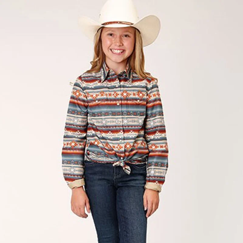 Men's western boots with a traditional western boot silhouette and a polished shineRoper Girls Grey Haze Multi Aztec Shirt Men's western boots with a traditional western boot silhouette and a polished shineRoper Girls Grey Haze Multi Aztec Shirt