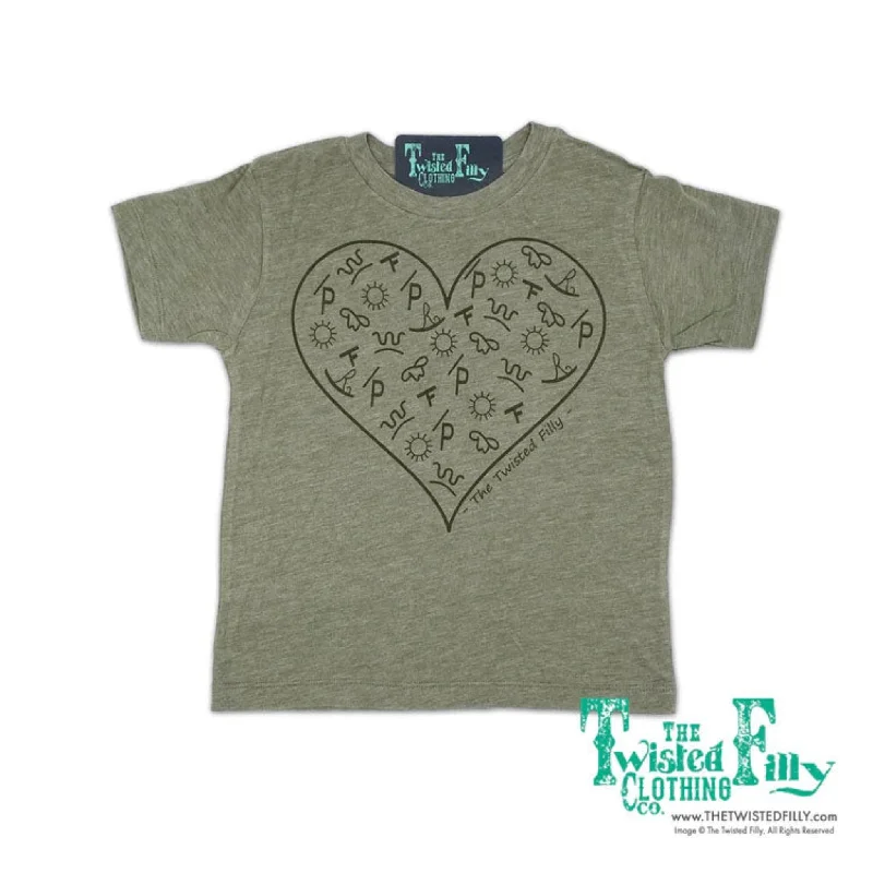 Men's western boots with a high - heeled design and a pointed toeTwisted Filly Infant/Toddler Branded Heart Tee Men's western boots with a high - heeled design and a pointed toeTwisted Filly Infant/Toddler Branded Heart Tee