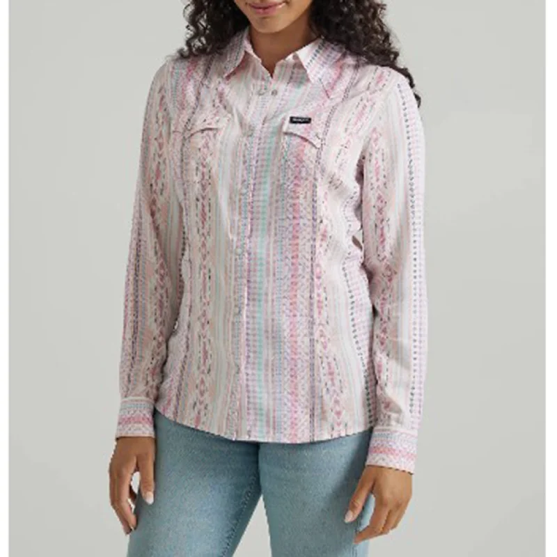 Men's western boots with a scalloped edge and a pull - on strapWrangler Women's Pink Southwest Aztec Long Sleeve Men's western boots with a scalloped edge and a pull - on strapWrangler Women's Pink Southwest Aztec Long Sleeve