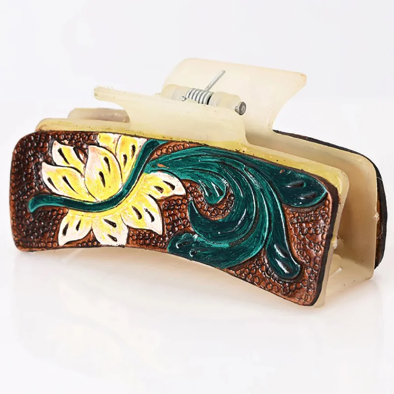 Men's western boots with a decorative concho belt and buckleAmerican Darling Painted Blooming Flower Hairclip