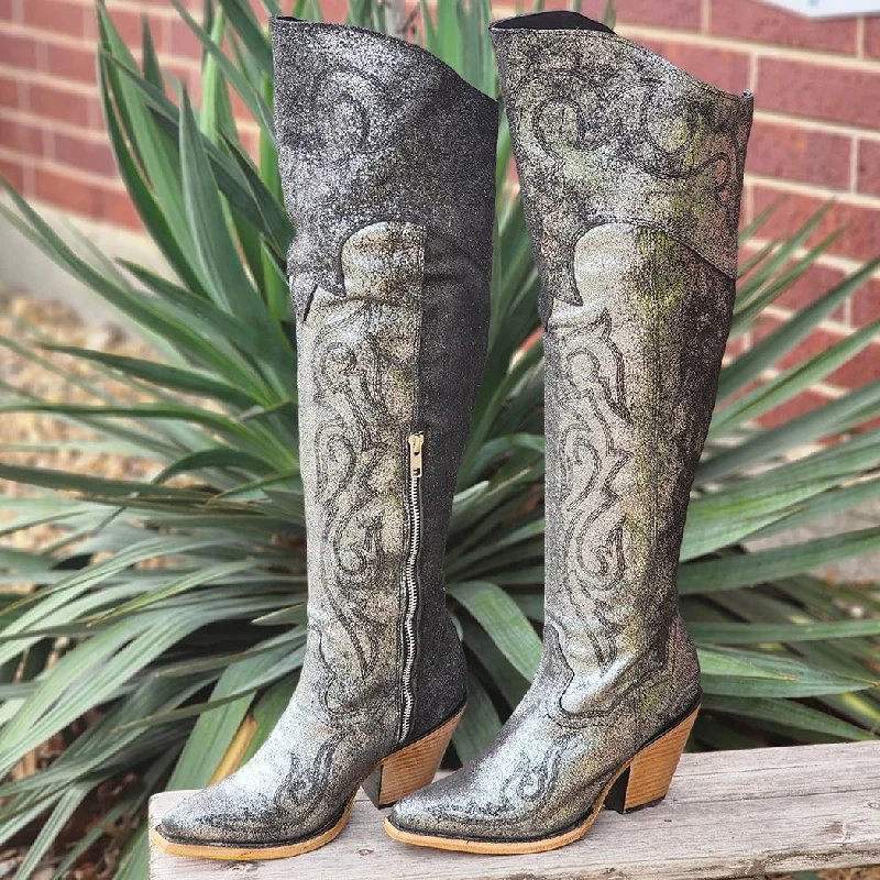 Men's western boots with a silver - toned hardware and accentsCorral Women's Starry Night Boots Men's western boots with a silver - toned hardware and accentsCorral Women's Starry Night Boots