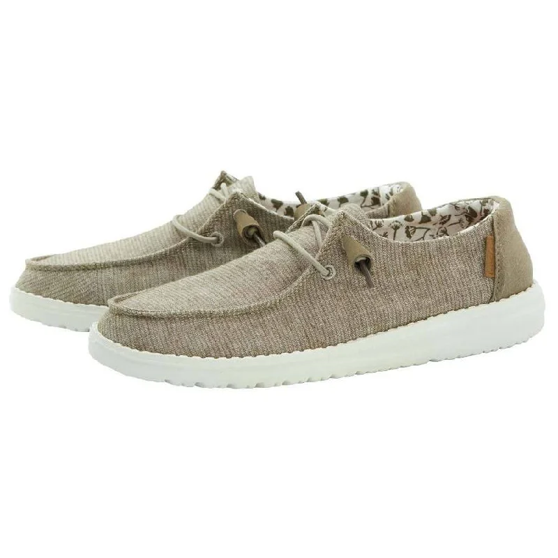 Men's western boots with a high - heeled design and a pointed toeHey Dude Wendy Chambray Sage Men's western boots with a high - heeled design and a pointed toeHey Dude Wendy Chambray Sage
