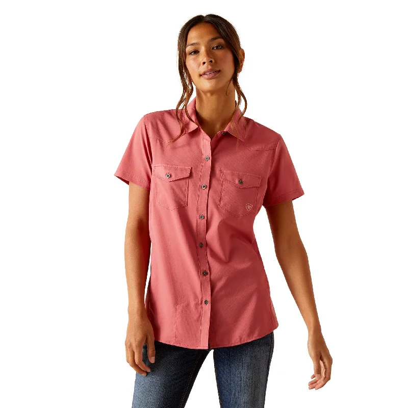 Men's western boots with a leather - wrapped heel and a smooth finishAriat Women's VentTek Slate Rose Shirt Men's western boots with a leather - wrapped heel and a smooth finishAriat Women's VentTek Slate Rose Shirt