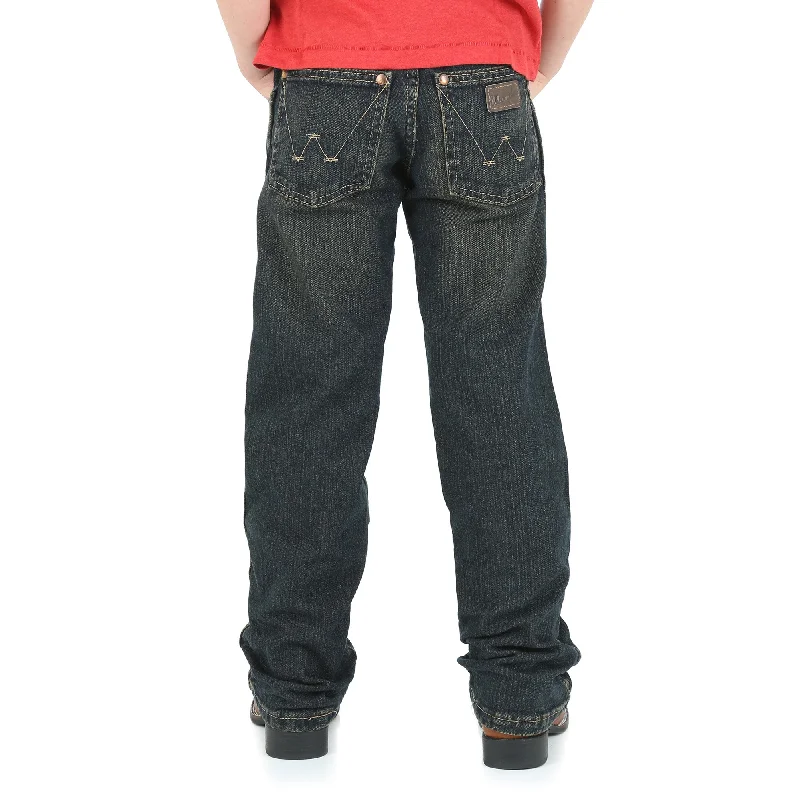 Men's western boots with a silver - toned hardware and accentsWrangler Boy's Dark Relaxed Straight Jean Men's western boots with a silver - toned hardware and accentsWrangler Boy's Dark Relaxed Straight Jean